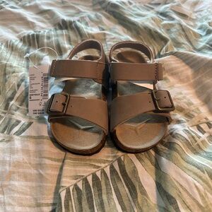 Toddler Children’s Place Sandals Sz 6